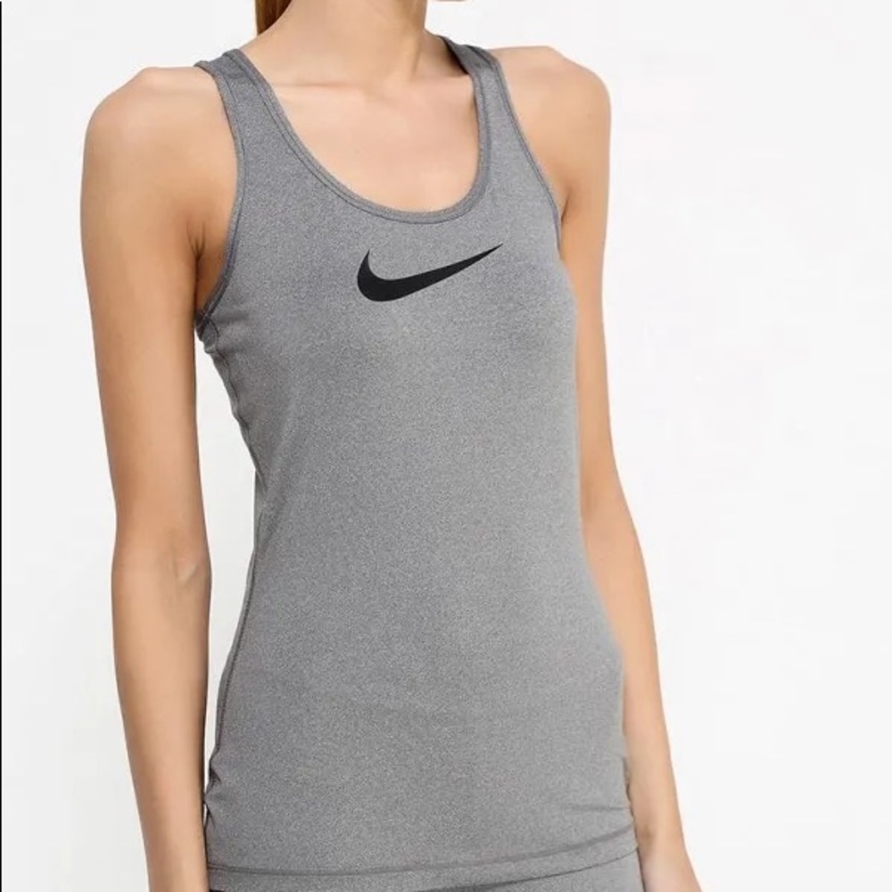 Nike Pro Tank